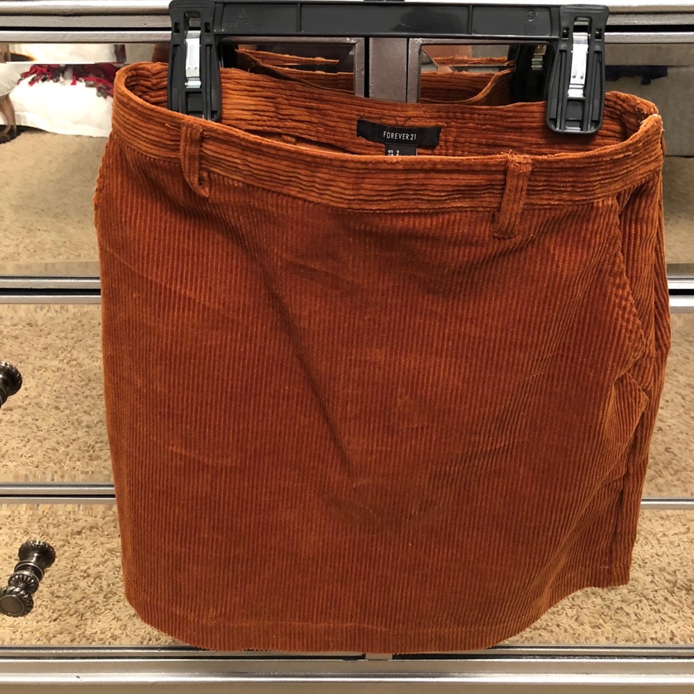 Burnt orange/brown skirt